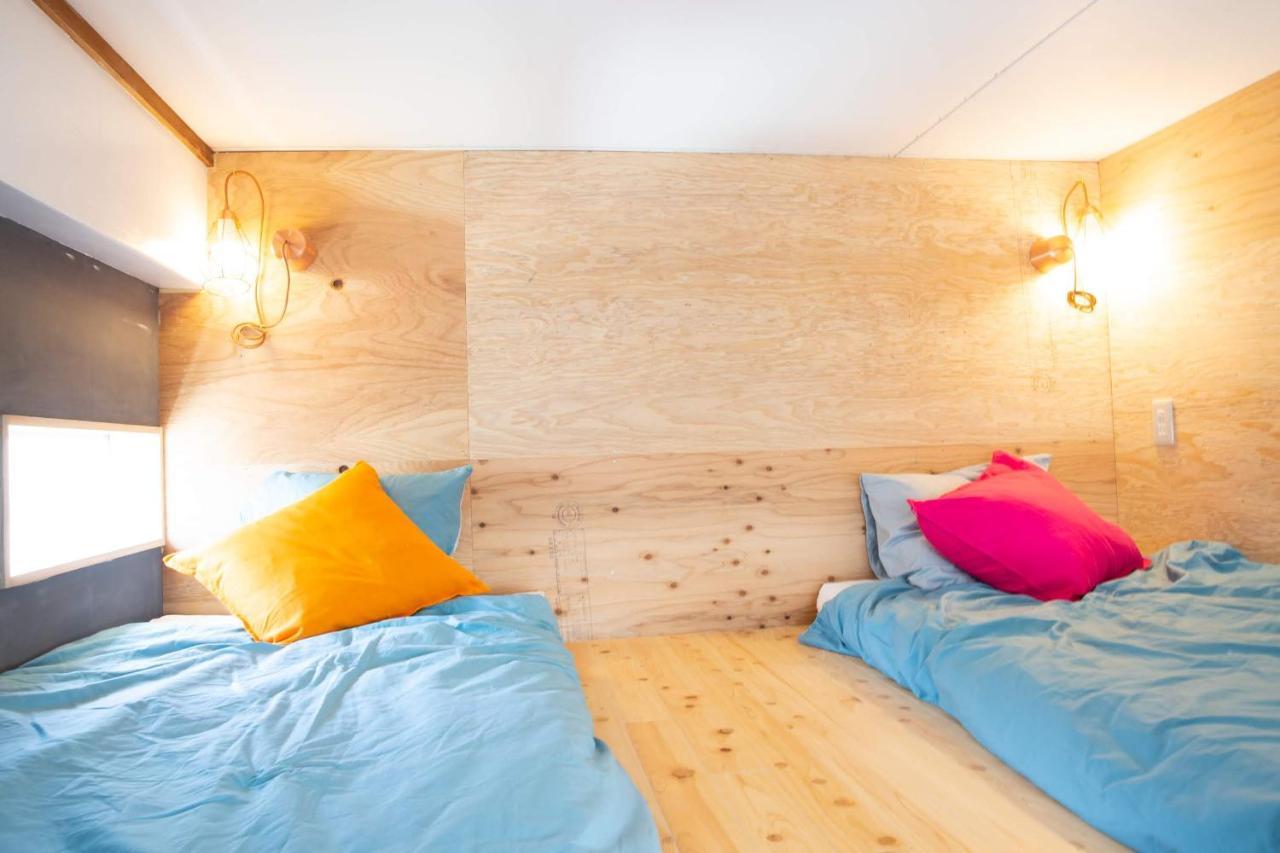 יורון Meedafu'S Yui Hostel And Coffee מראה חיצוני תמונה