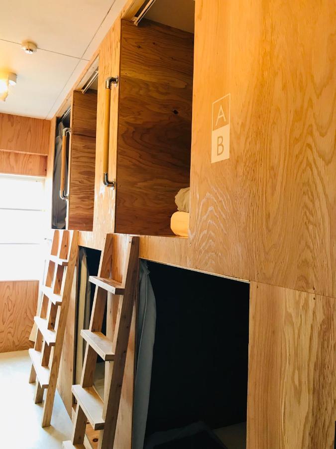 יורון Meedafu'S Yui Hostel And Coffee מראה חיצוני תמונה