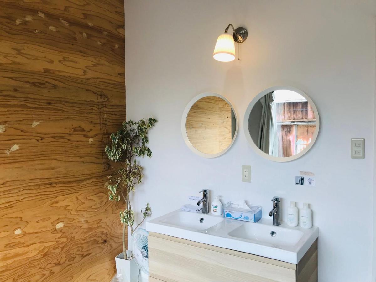 יורון Meedafu'S Yui Hostel And Coffee מראה חיצוני תמונה